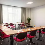 Vienna House Easy By Wyndham 3*