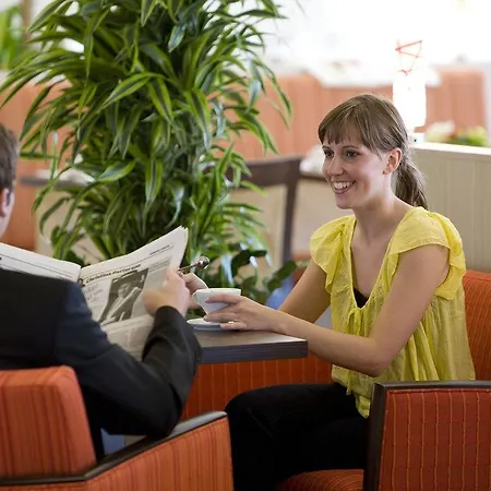 Vienna House Easy By Wyndham Hotel 3*