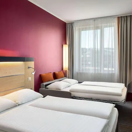 Vienna House Easy By Wyndham 3*