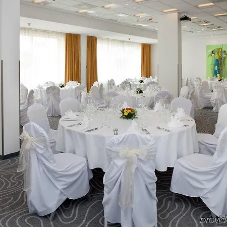Vienna House Easy By Wyndham Hotel