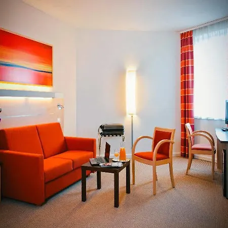 Vienna House Easy By Wyndham 3*