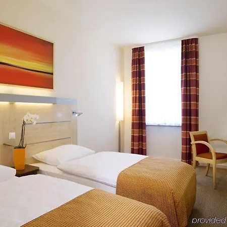 Vienna House Easy By Wyndham Hotel