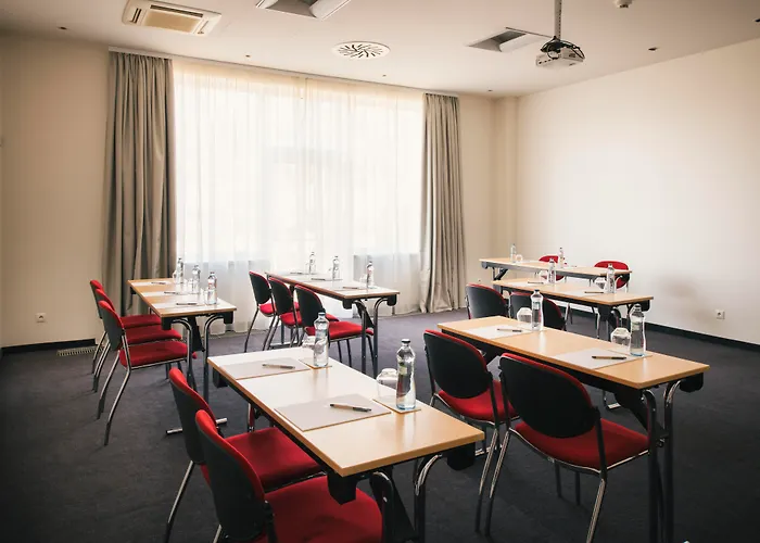 Vienna House Easy By Wyndham Отель