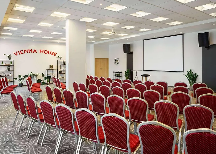 Vienna House Easy By Wyndham Отель 3*