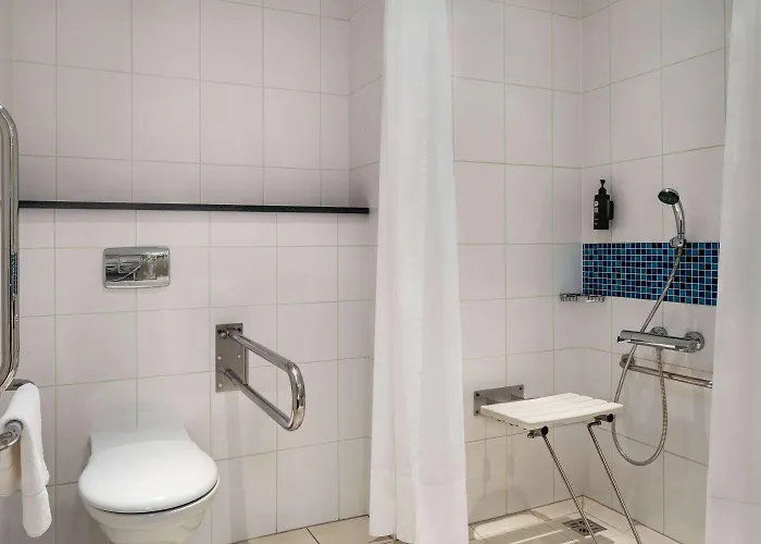 Отель Vienna House Easy By Wyndham 3*