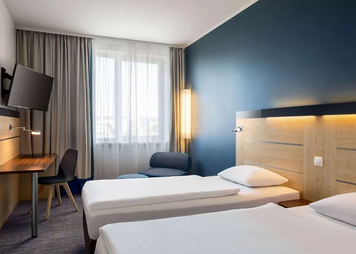 Отель Vienna House Easy By Wyndham Братислава